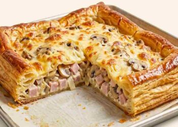 Feuilleté crémeux jambon, fromage et champignons