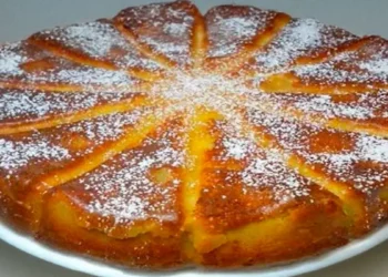 fondant-aux-pommes-et-mascarpone-le-gateau-sans-pate-qui-fait-craquer