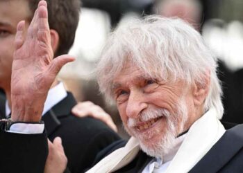 pierre-richard-annule-ses-dedicaces-de-lete-a-92-ans-la-question-de-la-sante-des-seniors-refait-surface